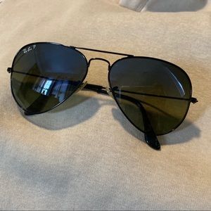 Ray Ban polarized Aviators - black/purple lenses